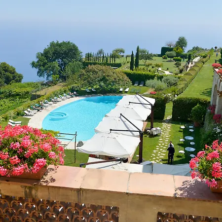 Hotel Villa Cimbrone-3